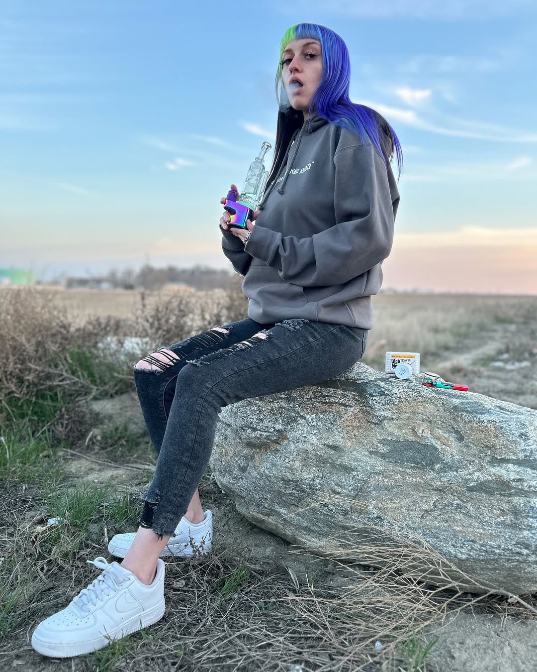 Traveling-with-Your-Dab-Rig-What-You-Need-to-Know BOMB  BOMBERIG